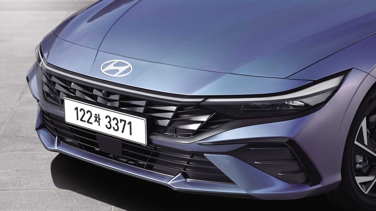 Cận cảnh chi tiết Hyundai Elantra 2023 tại Hàn Quốc, giá từ 360 triệu đồng