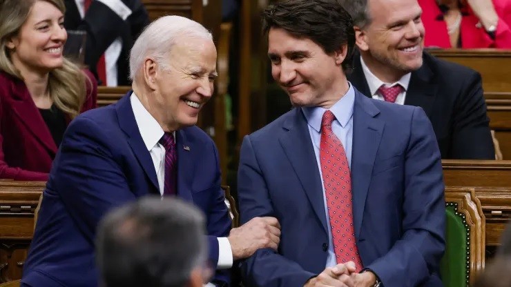 Tổng thống Mỹ thăm Canada: Đạt bước tiến quan trọng về di cư, thừa nhận thách thức từ Trung Quốc, hứa sát cánh bảo vệ NATO. (Nguồn: Reuters)