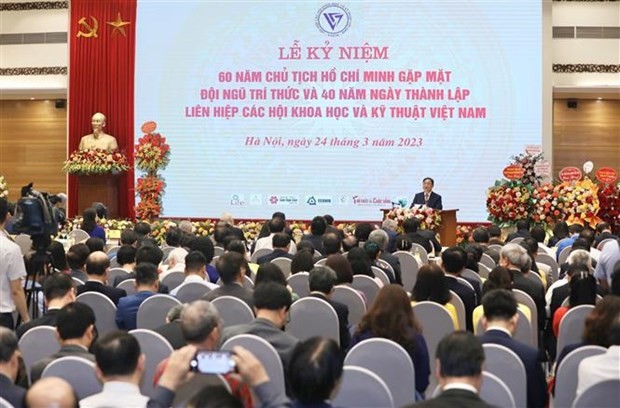 Intellectuals form important force for social development: General Secretary