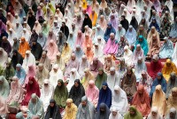Tín đồ Hồi giáo trên thế giới đón lễ Ramadan