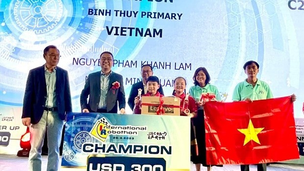 Việt Nam 'ẵm' nhiều giải thưởng tại cuộc thi Robothon quốc tế 2023