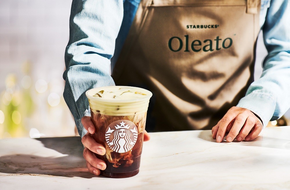 (03.27) Sự xuất hiện của dầu olive trong các ly cà phê của Starbuck đã góp phần khơi dậy sự tò mò của nhiều người về loại dầu này. (Nguồn: Starbucks)