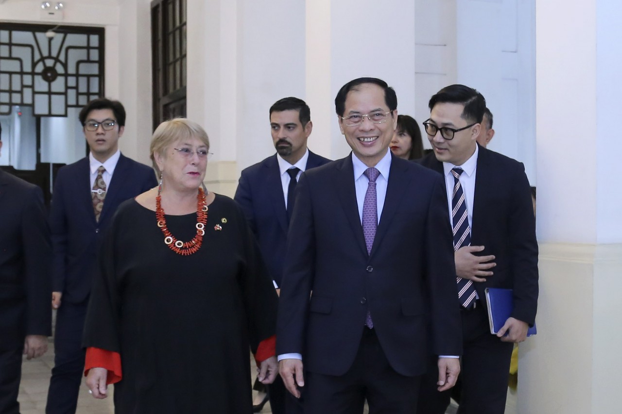 Bộ trưởng Ngoại giao Bùi Thanh Sơn tiếp Cựu Tổng thống Chile Michelle Bachelet Jeria