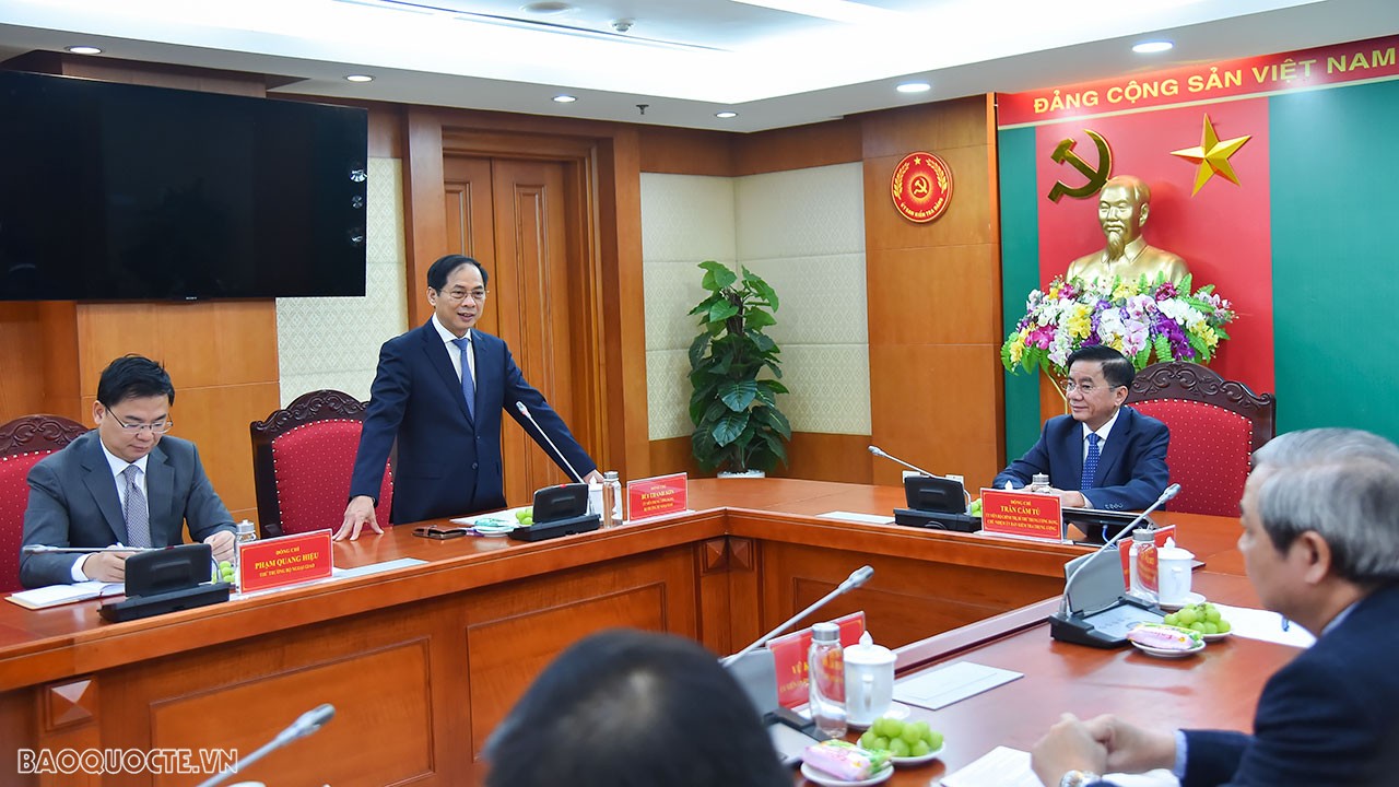 Ủy ban Kiểm tra Trung ương gặp mặt Trưởng Cơ quan đại diện Việt Nam ở nước ngoài nhiệm kỳ 2023-2026