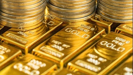 Giá vàng hôm nay 4/4/2024: Giá vàng liên tiếp phá đỉnh lịch sử, nhà đầu tư 'yêu' vàng thêm lần nữa