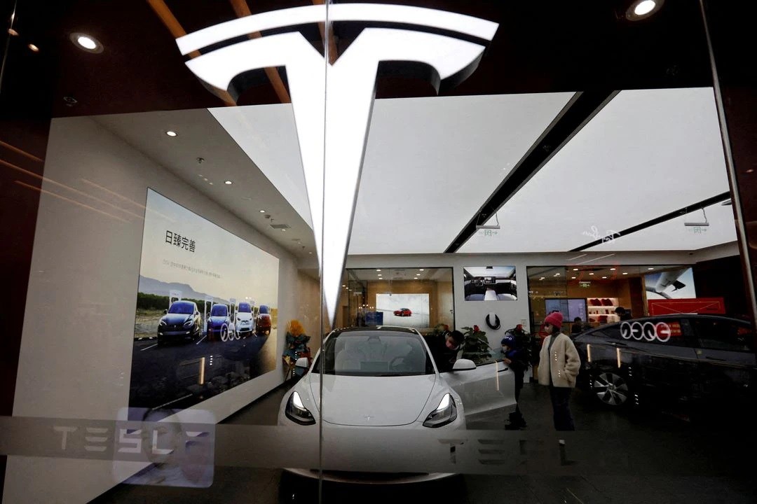 (04.02) Doanh số của Tesla dự kiến sẽ đạt mức cao trong thời gian tới - Ảnh minh họa. (Nguồn: Reuters) 