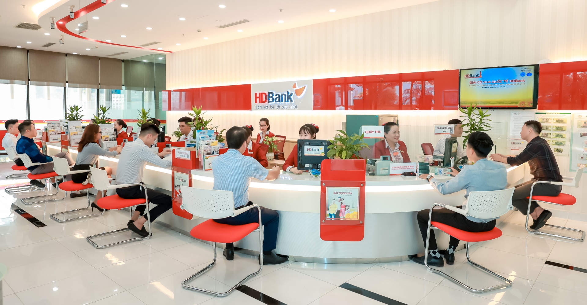 HDBank continues solid growth