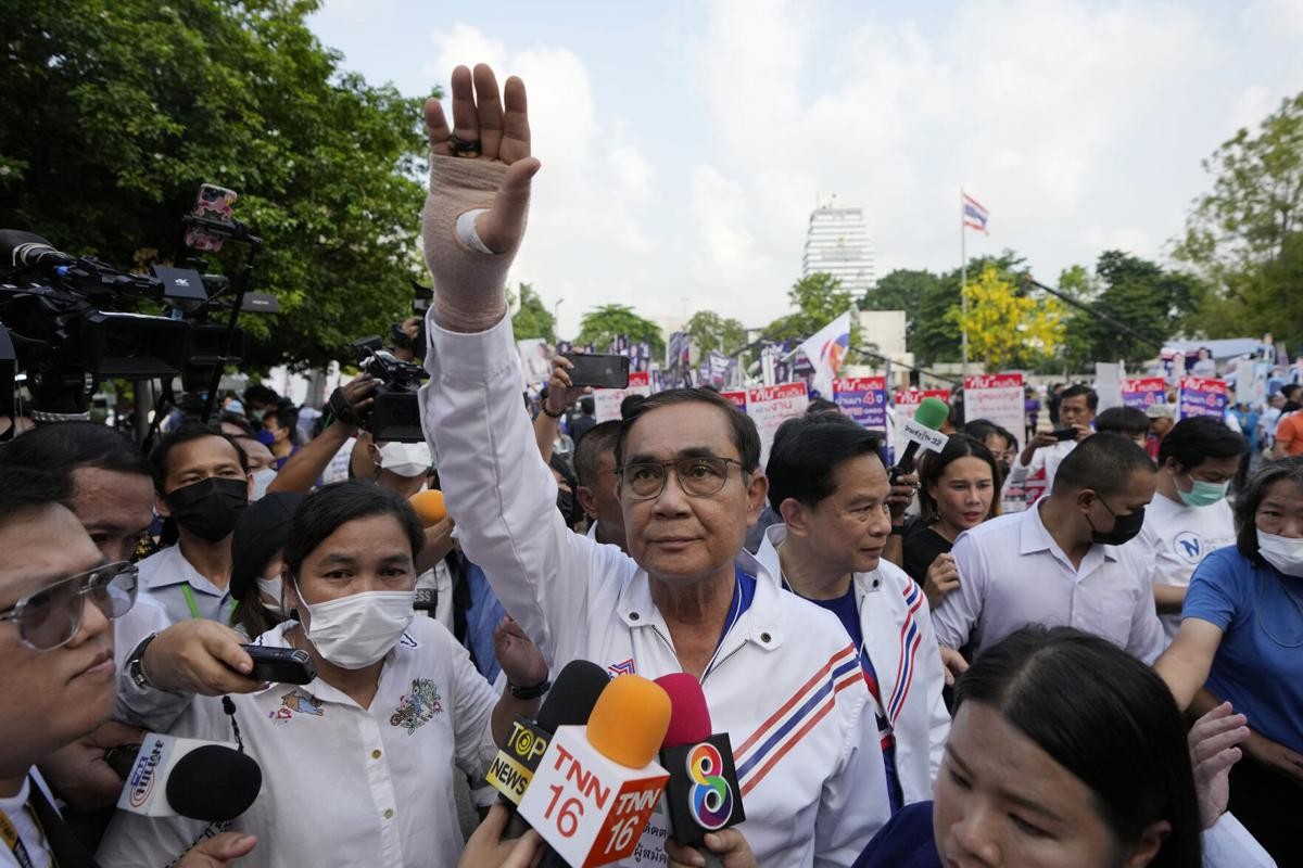 Bầu cử Thái Lan: Các ứng viên nhập cuộc, Thủ tướng Prayut nói 'quốc gia cần người biết cách làm việc'. (Nguồn: AP)