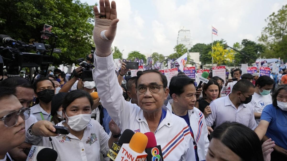 Bầu cử Thái Lan: Các ứng viên nhập cuộc, Thủ tướng Prayut nói 'quốc gia cần người biết cách làm việc'