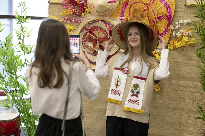 Tinh hoa văn hoá Việt Nam gây ấn tượng tại thủ đô Moscow