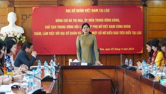 Phụ nữ Việt Nam tại Lào ngày càng gắn kết, mở rộng và phát triển