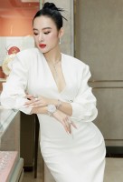 Angela Phương Trinh chọn đầm sang trọng và thanh lịch kết hợp trang sức đắt giá dự sự kiện