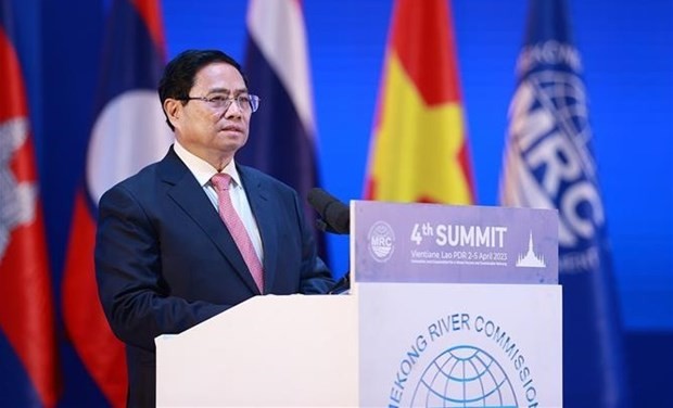 PM commits to cooperation in building prosperous, fair, healthy Mekong River basin