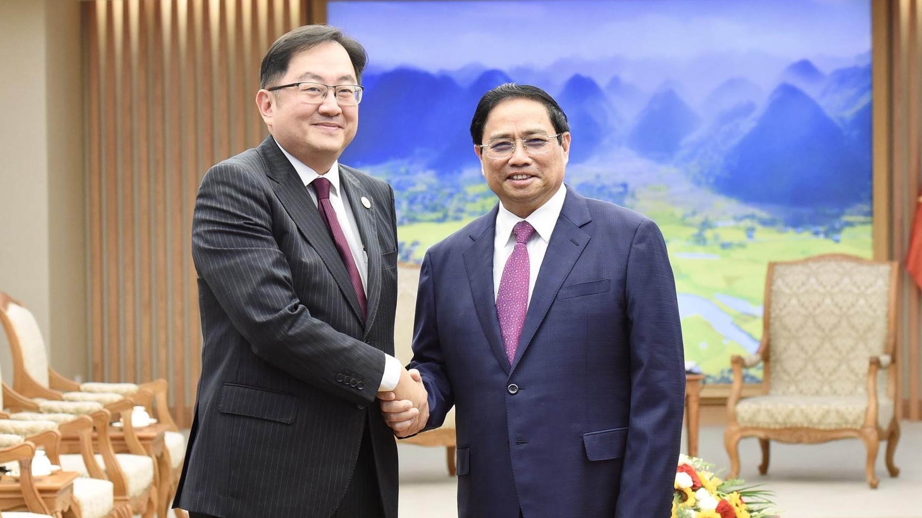 Đề nghị Malaysia tạo thuận lợi hơn nữa cho hàng hóa, dịch vụ của Việt Nam