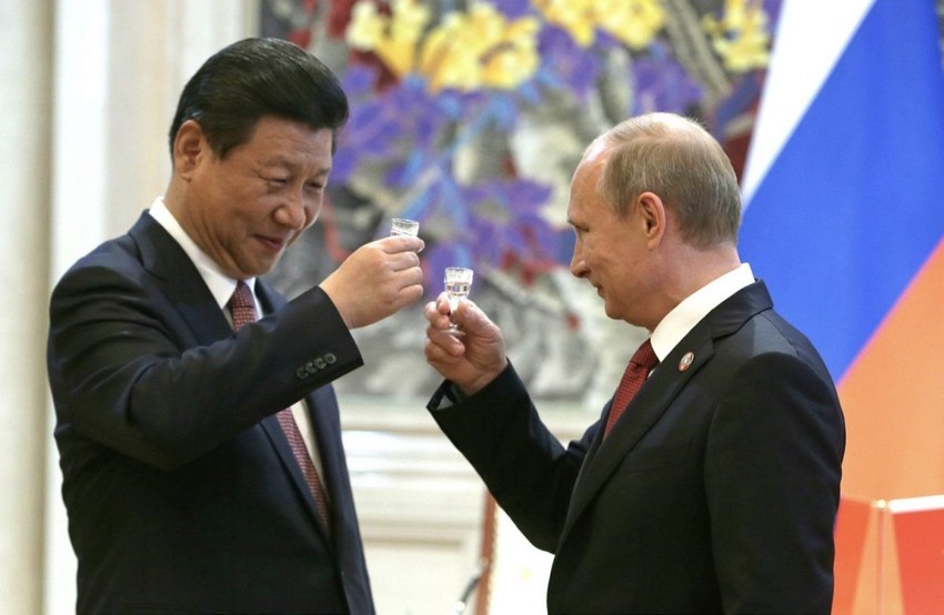 Chủ tịch Trung Quốc Tập Cận Bình và Tổng thống Nga Vladimir Putin. (Ảnh: Zuma/AFP)
