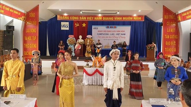 Lao, Cambodian students celebrate traditional New Year festivals in Vietnam