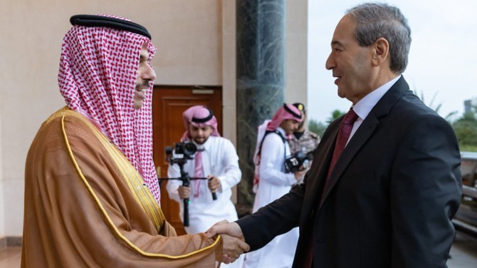 Sau 12 năm, một Ngoại trưởng Syria đến Saudi Arabia, hai nước báo một tin vui