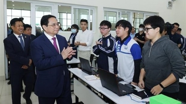 PM urges education-training for sustainable socioeconomic development