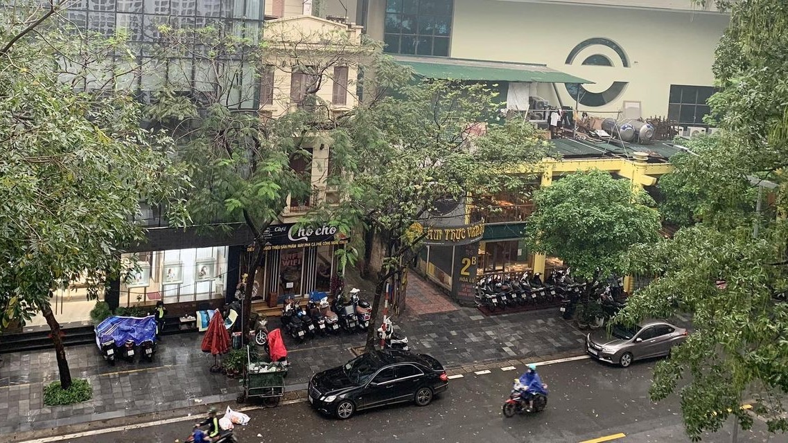 Dự báo thời tiết ngày 16/4: Hà Nội không mưa, nắng đẹp; Nam Bộ có mưa rào và dông vài nơi