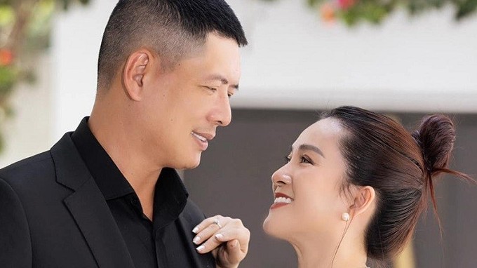 15 năm hôn nhân mặn nồng, đáng ngưỡng mộ của diễn viên Bình Minh
