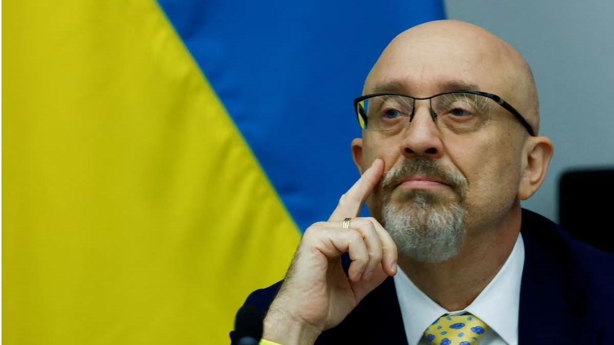Bộ trưởng Quốc phòng Ukraine tuyên bố sẽ ngay lập tức từ chức sau khi kết thúc xung đột