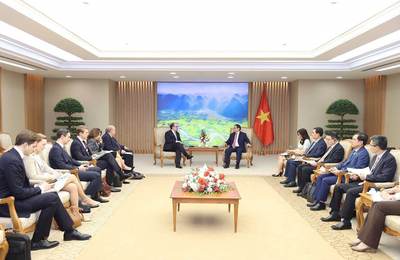 Prime Minister Pham Minh Chinh welcomes first visit by Austrian Foreign Minister