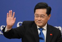 Ngoại trưởng Trung Quốc thăm Philippines, không né tránh vấn đề hàng hải
