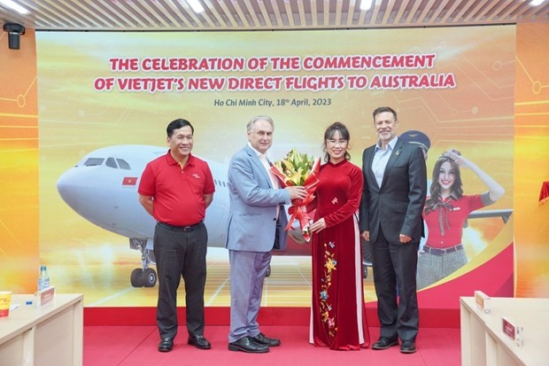 Australian Minister congratulates Vietjet on new direct routes connecting Vietnam, Australia