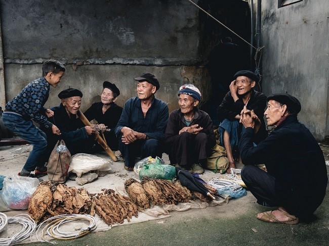 Khai mạc triển lãm ảnh 'Pháp-Việt Nam: Cái nhìn giao thoa'