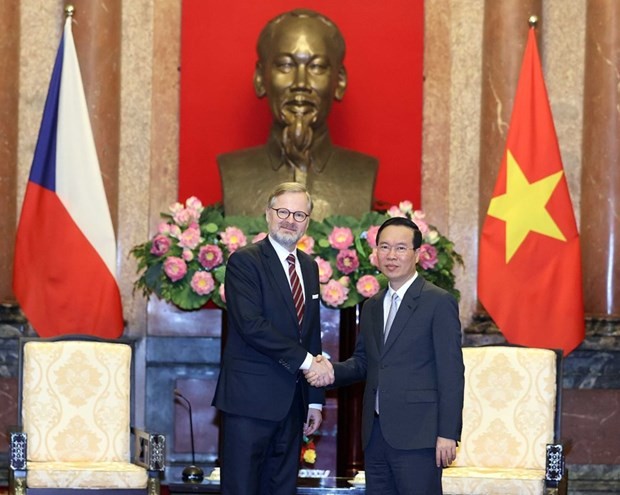 President Vo Van Thuong hosts Czech Prime Minister Petr Fiala in Hanoi
