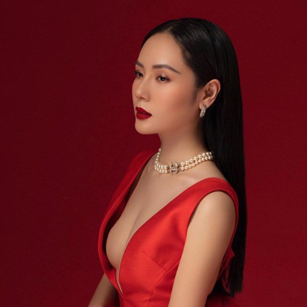 Ngắm nhan sắc Phương Linh - nữ ca sĩ có đời tư bí ẩn nhất nhì showbiz Việt