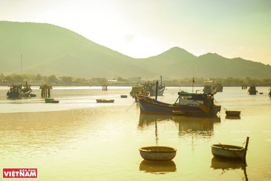 The poetic beauty of Nai lagoon. (Photo: VNA)