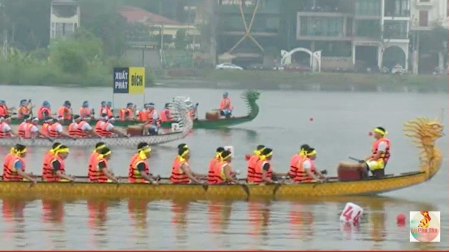 Giỗ Tổ Hùng Vương: Sôi động Giải bơi chải mở rộng năm 2023 Việt Trì