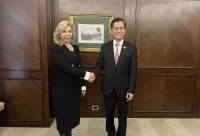 Thứ trưởng Ngoại giao Hà Kim Ngọc tiếp Lãnh sự danh dự của Việt Nam tại Paraguay