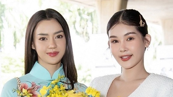 Hoa hậu Lê Âu Ngân Anh thanh lịch đón Miss Universe Thái Lan 2020 Amanda Obdam