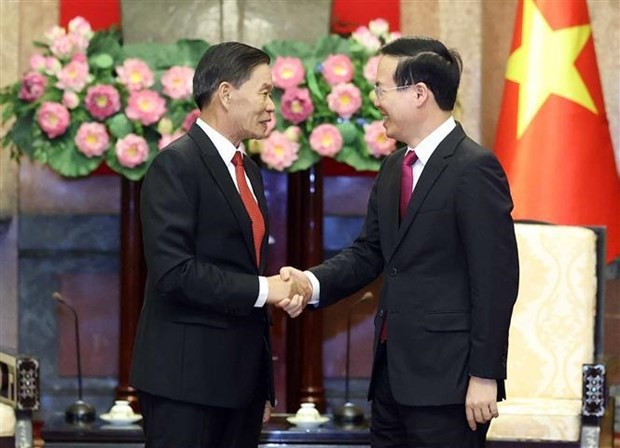 President receives leader of Lao Front for National Construction