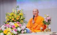 Giảng đạo cho Phật tử người Việt tại Nhật Bản
