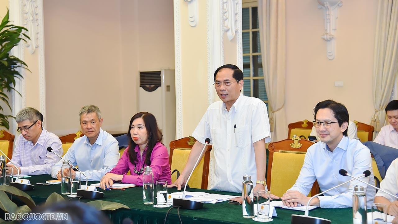 Bộ trưởng Ngoại giao Bùi Thanh Sơn giao 4 nhiệm vụ cho các Trưởng cơ quan đại diện Việt Nam ở nước ngoài nhiệm kỳ 2023-2026
