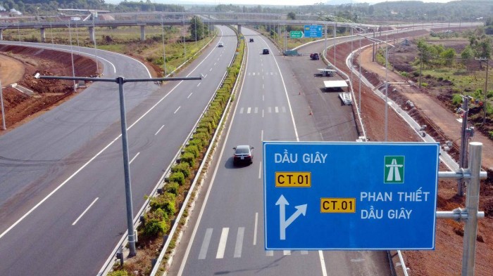 Dự án Phan Thiết-Dầu Giây có chiều dài tuyến khoảng 99 km đi qua các tỉnh Bình Thuận, Đồng Nai, kết nối với tuyến đường cao tốc TPHCM-Long Thành-Dầu Giây. (Nguồn: VGP News)
