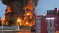 Tình hình Ukraine: Kiev công bố thiệt hại sau vụ nổ kho chứa dầu, Novaya Kakhovka bị pháo kích dữ dội, ông Zelensky lại được hứa hỗ trợ vào NATO