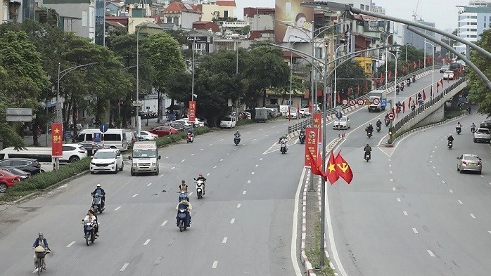 Dự báo thời tiết ngày và đêm nay (1/5): Hà Nội, Bắc Bộ sáng sớm và đêm trời lạnh; các khu vực có nắng, Đông Nam Bộ nắng nóng