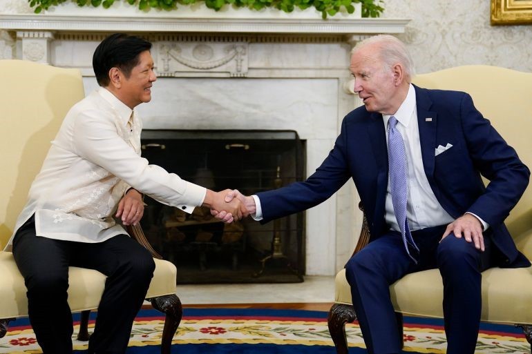  Tổng thống Mỹ Joe Biden và người đồng cấp Philippines Ferdinand Marcos tại Nhà Trắng ngày 1/5. (Nguồn; AP)