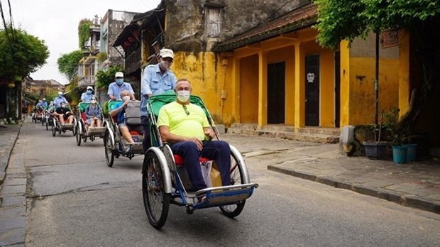 Tourists to Hanoi expect to reach 14.7 million in seven months