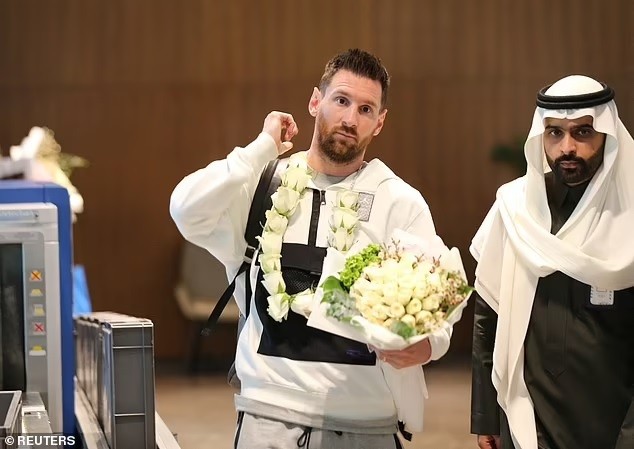 Truyền thông: Messi đã đá trận cuối cho PSG và suy nghĩ về lời mời  thi đấu tại Saudi Arabia?