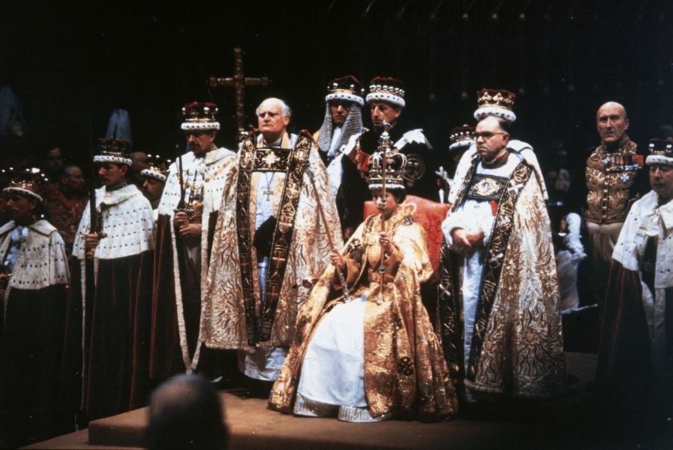 Những hình ảnh đẹp nhất tại lễ đăng quang ngai vàng trong lịch sử nước Anh