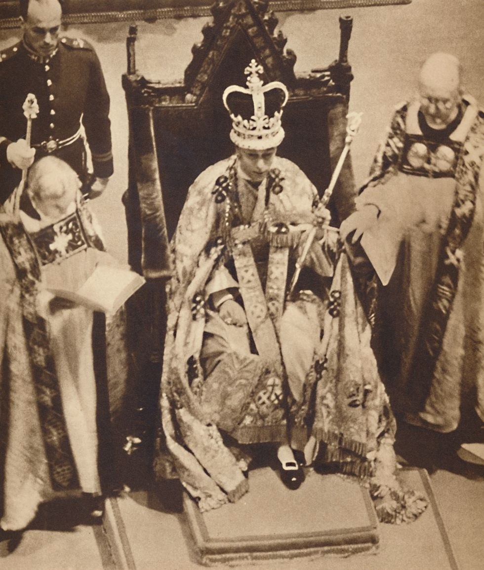 Những hình ảnh đẹp nhất tại lễ đăng quang ngai vàng trong lịch sử nước Anh