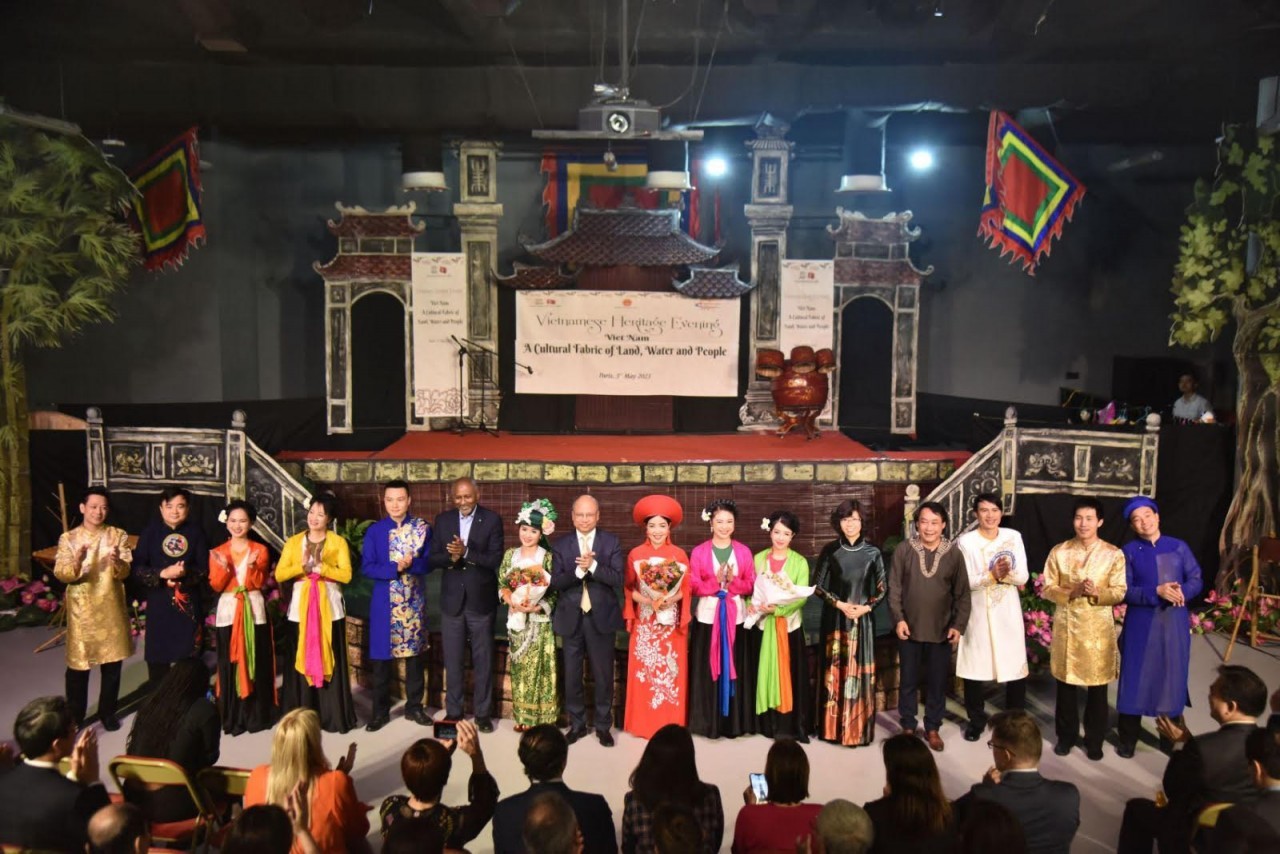 Vietnamese cultural heritages introduced to UNESCO community: Ambassador