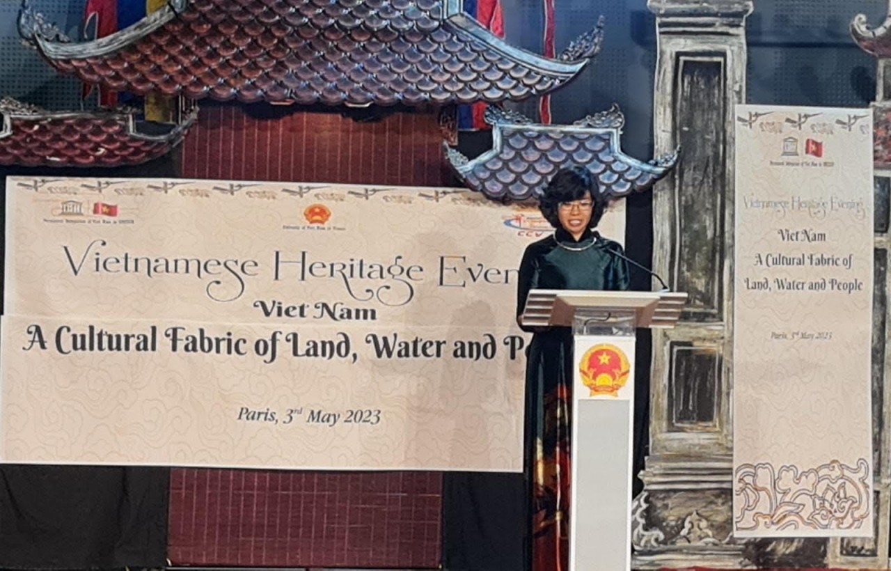 Review on external affairs from May 1-7: President’s attendance at King Charles III’s coronation, Vietnam-Luxembourg established new pillar of coopera