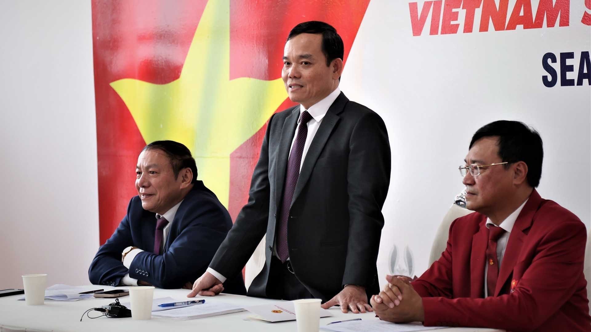 SEA Games 32: Phó Thủ tướng Trần Lưu Quang động viên tinh thần thi đấu của đoàn thể thao Việt Nam