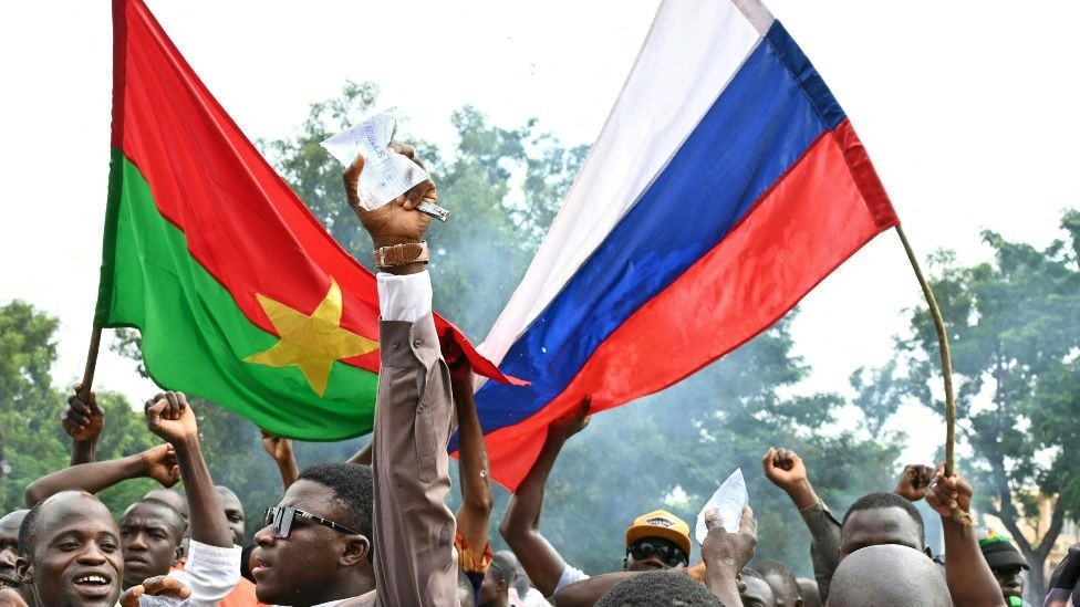 Tổng thống lâm thời một nước Tây Phi tuyên bố Nga là 'đồng minh chiến lược chủ chốt'